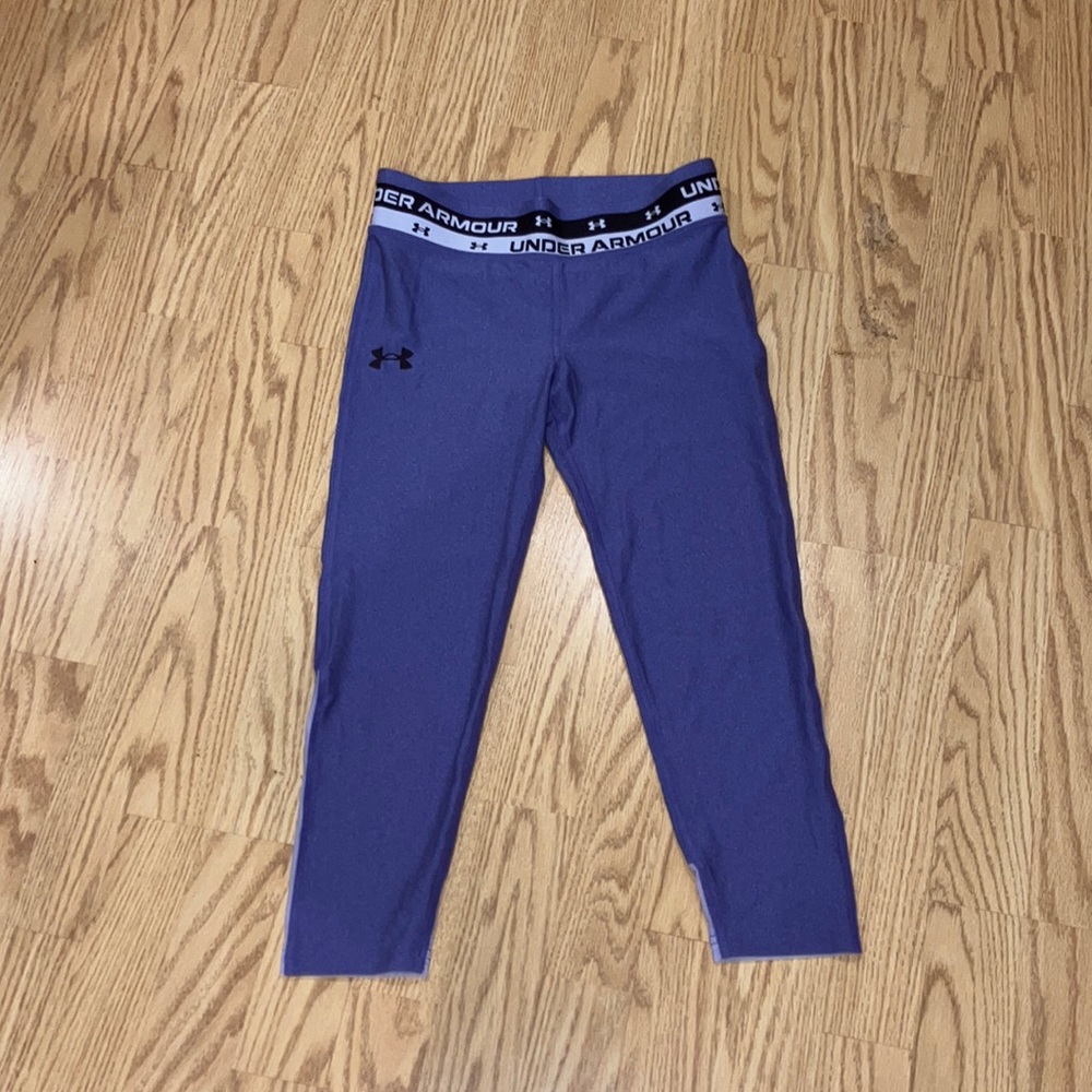 Girls purple Under Armor ankle cropped pants